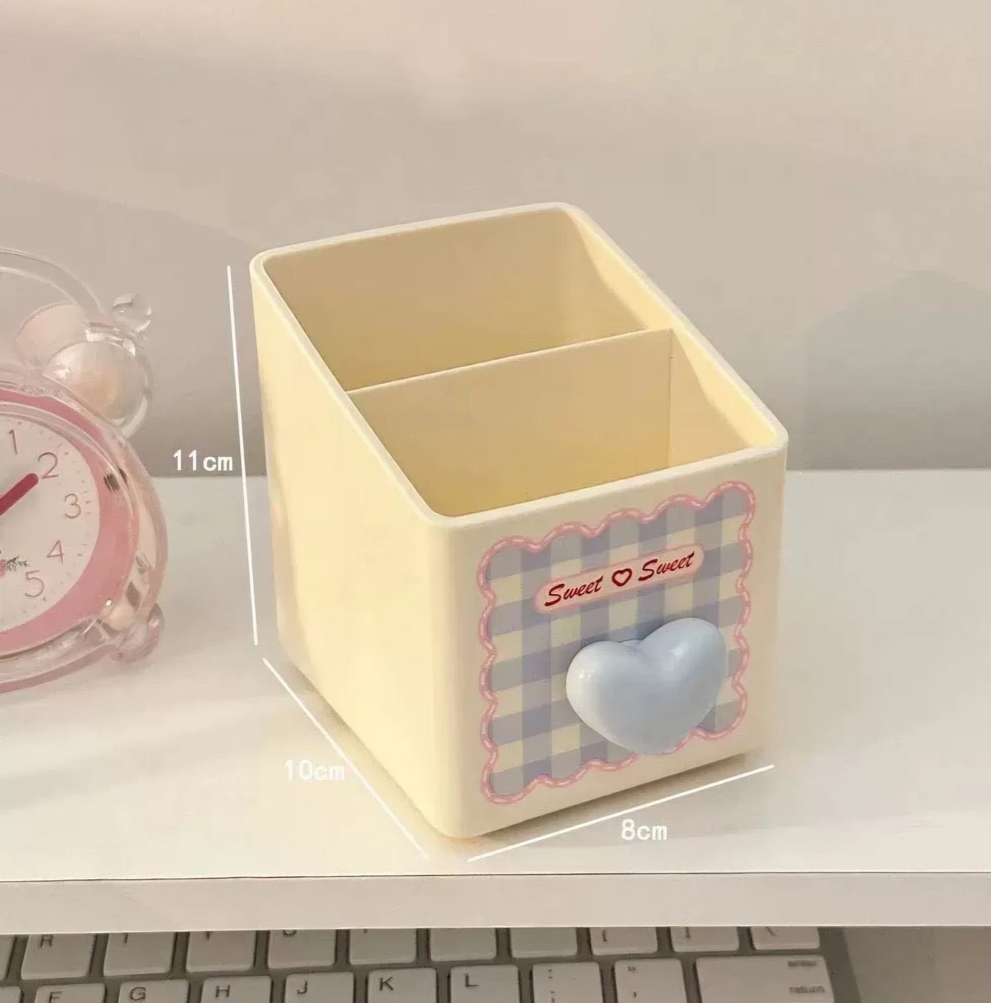 Pastel Heart Pen Stand