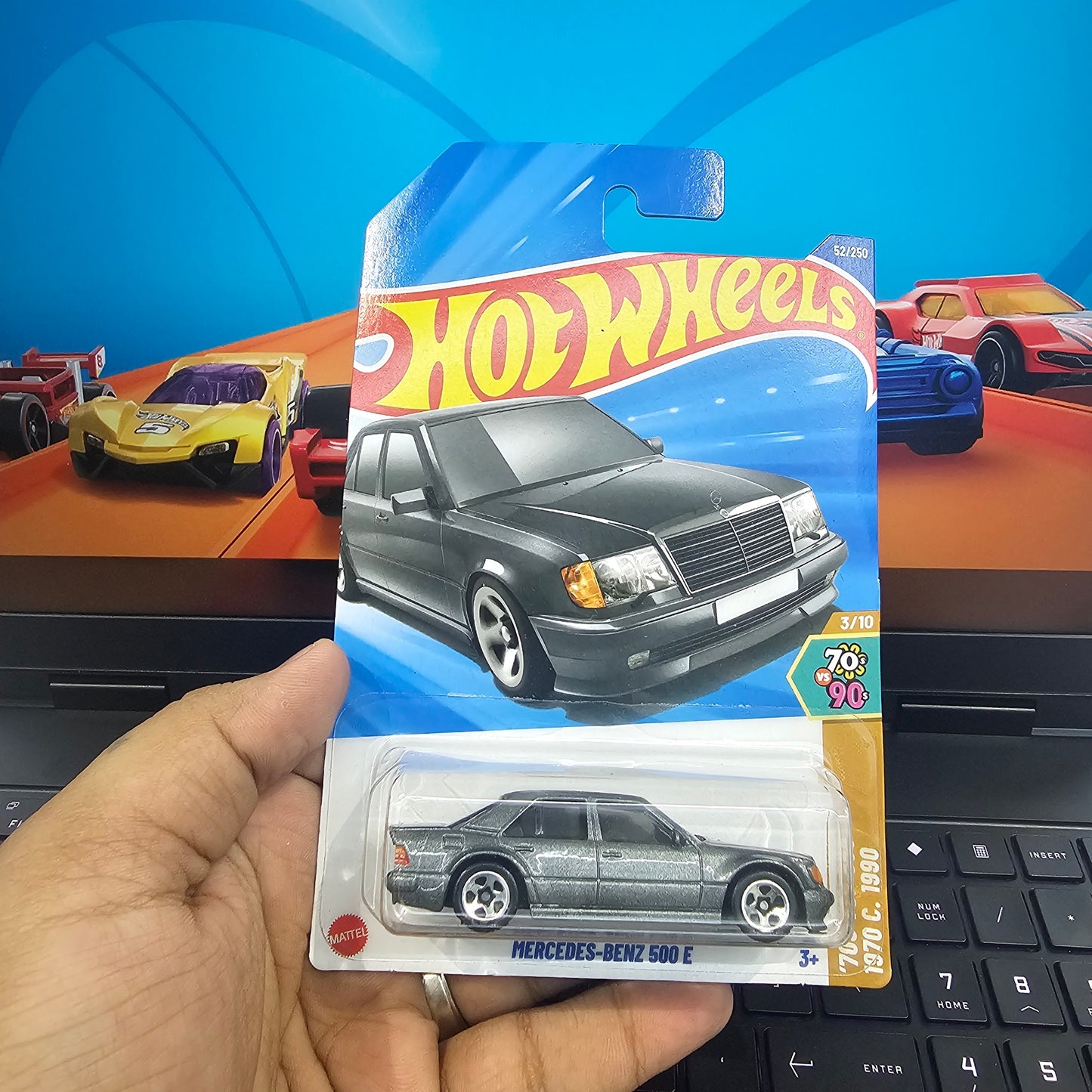 Hot Wheels Mercedes-Benz 500E - 2025 [PRE-OWNED]
