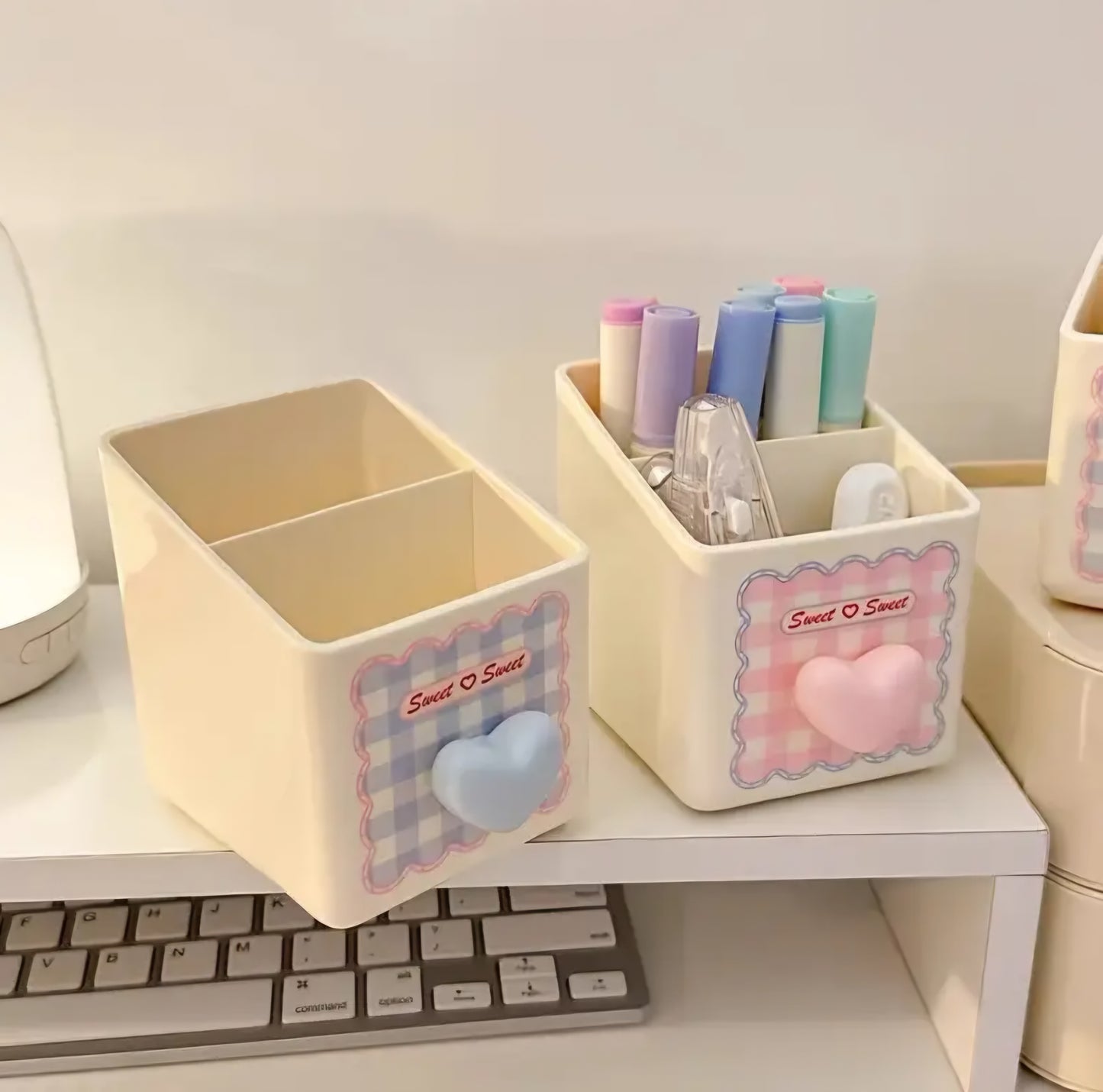 Pastel Heart Pen Stand