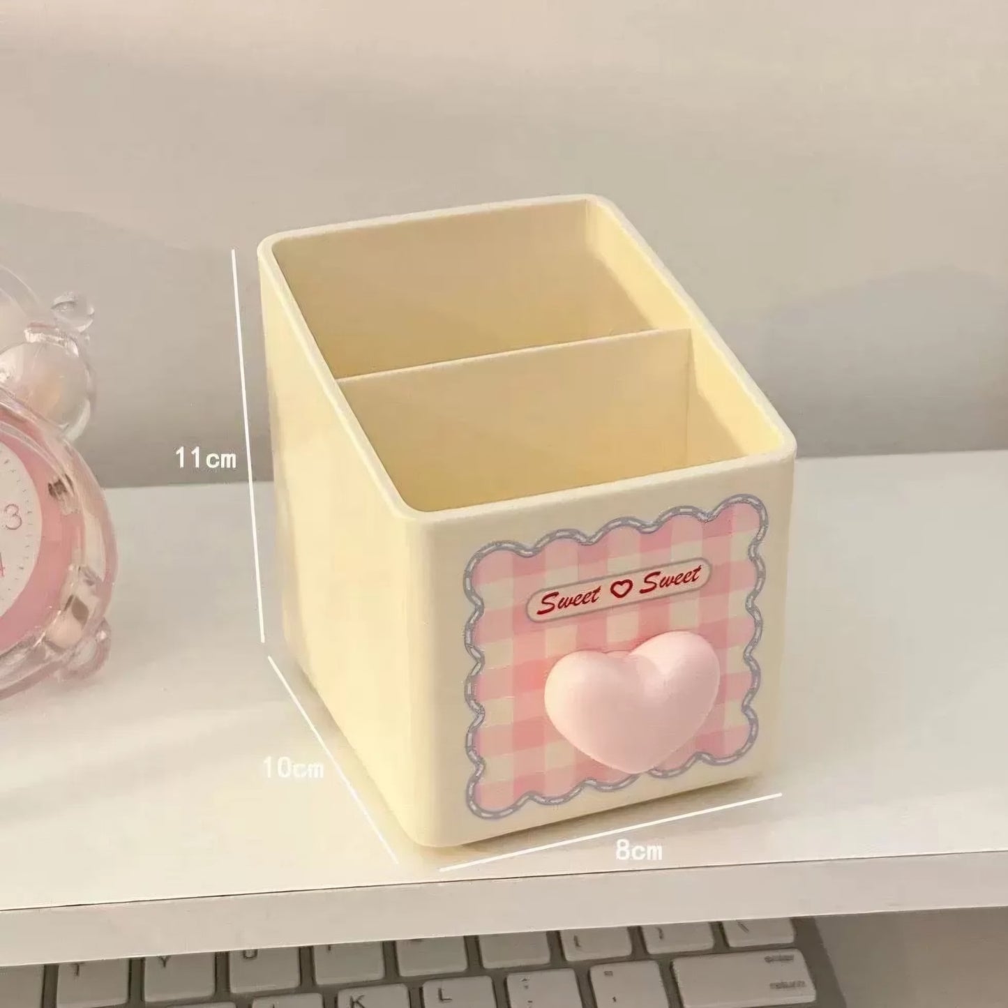 Pastel Heart Pen Stand
