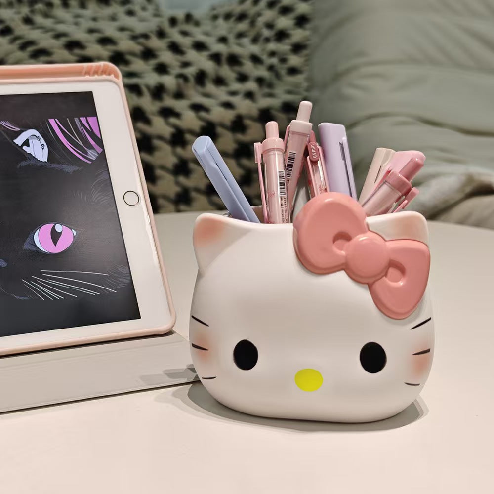 Hello Kitty Pen Stand